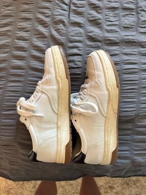 Madewell White Low-Top Sneakers with Gum Sole
